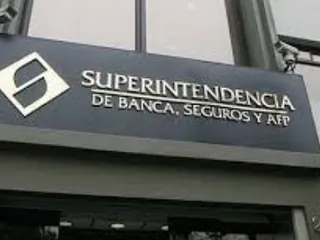 Renominan el Título II así como la Única Disposición Complementaria Final por Primera Disposición Complementaria Final e incorporan el Capítulo V y la Segunda Disposición Complementaria Final al Título II del Compendio de Normas de Superintendencia Reglamentarias del SPP aprobado por Resolución Nº 054-98-EF/SAFP y sus modificatorias referidas a las autorizaciones de organización y funcionamiento de las Administradoras Privadas de Fondos de Pensiones; y dictan otras disposiciones