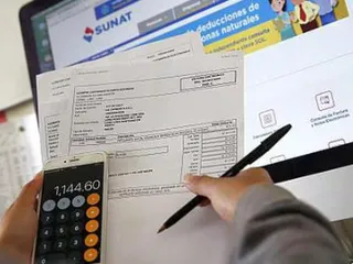Establecen cronograma general para la declaración jurada anual del Impuesto a la Renta y del Impuesto a las Transacciones Financieras y para las personas naturales y Micro y Pequeñas Empresas (MYPE) comprendidas dentro de los alcances de la Ley N° 31940 correspondiente al ejercicio gravable 2025, y otros