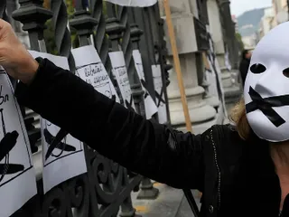 El dilema de sancionar la apología del delito sin vulnerar la libertad de expresión en conflictos sociales