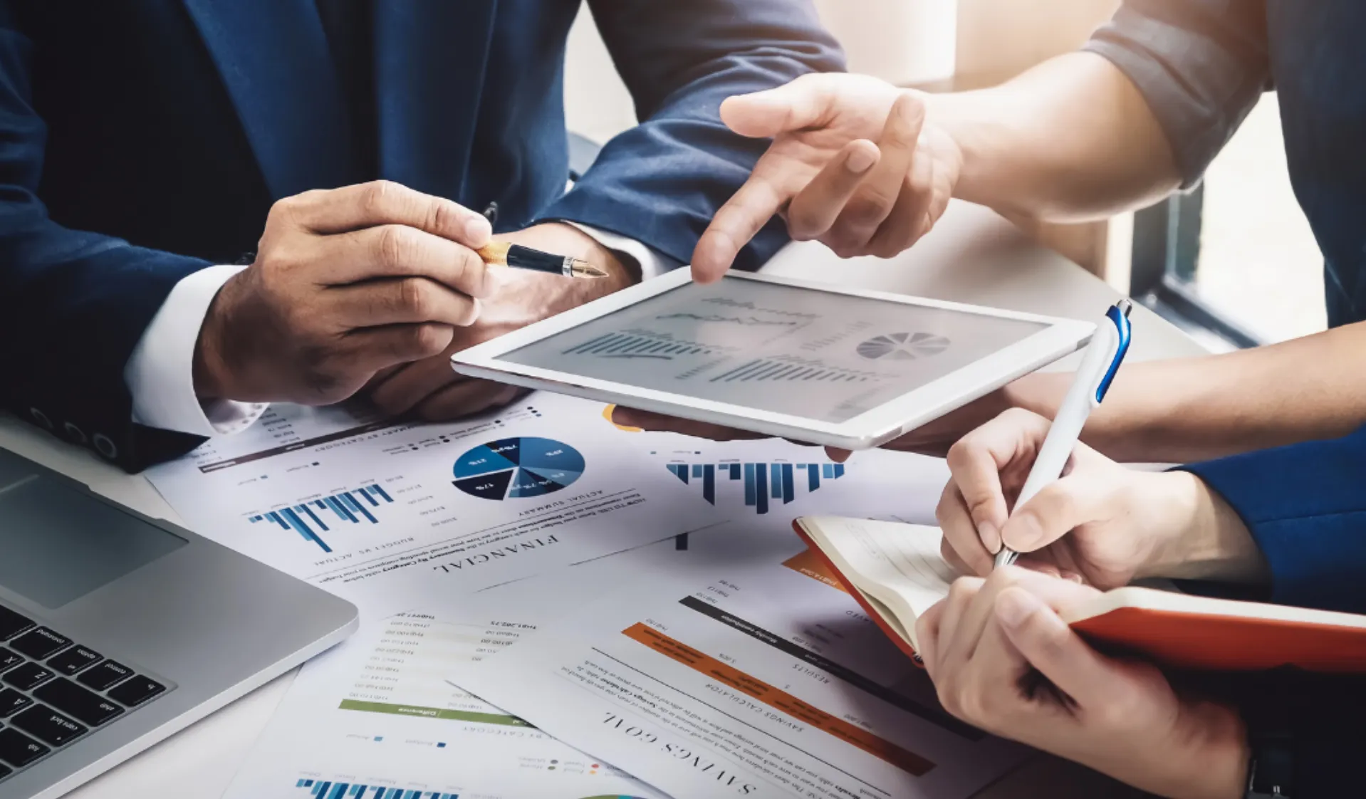 CÓMPLICE TRIBUTARIO, CONTABLE Y AUDITORÍA TRIBUTARIA PREVENTIVA